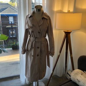 Tahari tan camel rain trench coat hooded